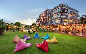 โรงแรมพนมรุ้งปุรี บุรีรัมย์